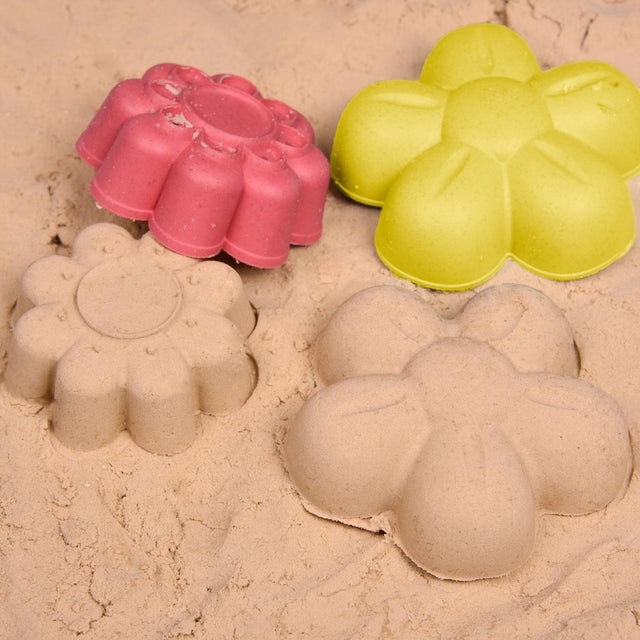 12 Pcs Beach Toys Set with Sand Sifters - PopFun