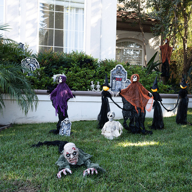 Halloween Crawling Zombie