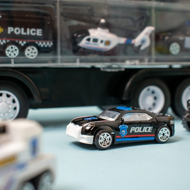 Toy Police Cars - PopFun