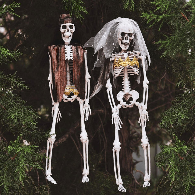 Bride & Groom Halloween Skeleton | PopFun