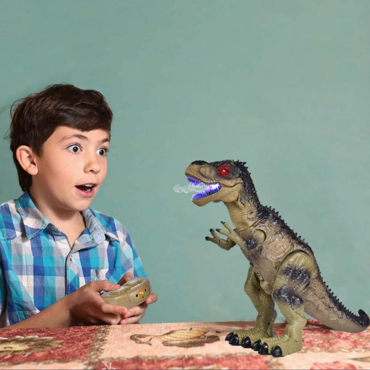 Remote Control Water Spraying Dinosaur Toy Wholesale Fun Little