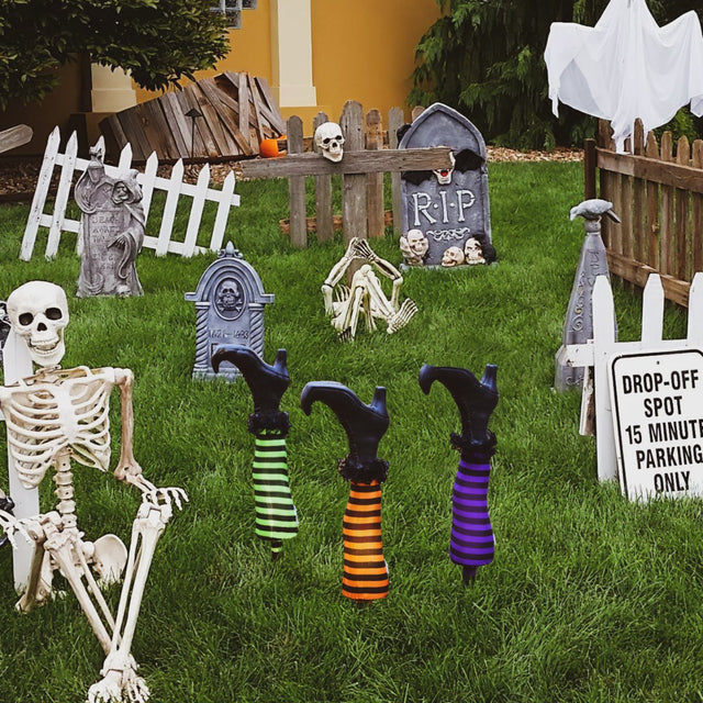 Witch Legs Lawn Lights - PopFun